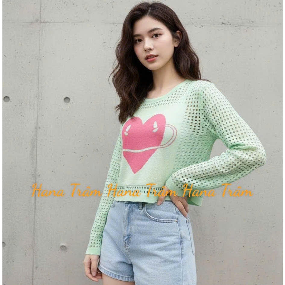 Áo len nữ kiểu lỗ croptop tay dài hình trái tim