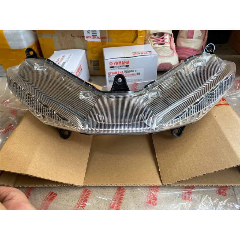 Cụm demi chính hãng dành cho ex150 , thay thế demi cũ, trầy theo năm tháng