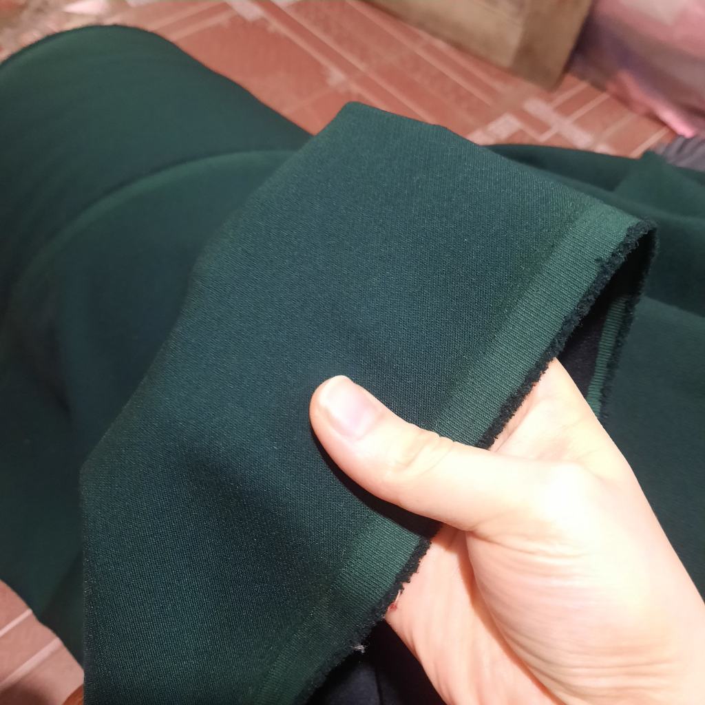 VẢI TUÝT SI MÀU XANH LÁ ĐẬM - MAY BỘ VEST, VÁY, CHÂN VÁY...