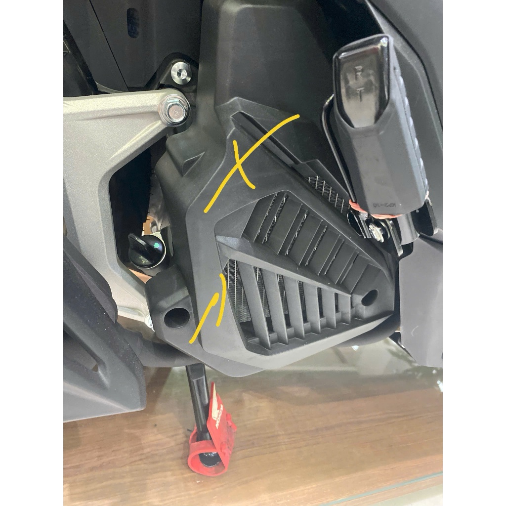 K59 Nắp két tản nhiệt vario 125 19150K59A10 Nắp két tản nhiệt vario 125