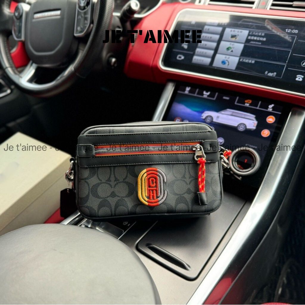 Túi Đeo Chéo Coát Màu Đen - Je t'aimee M69