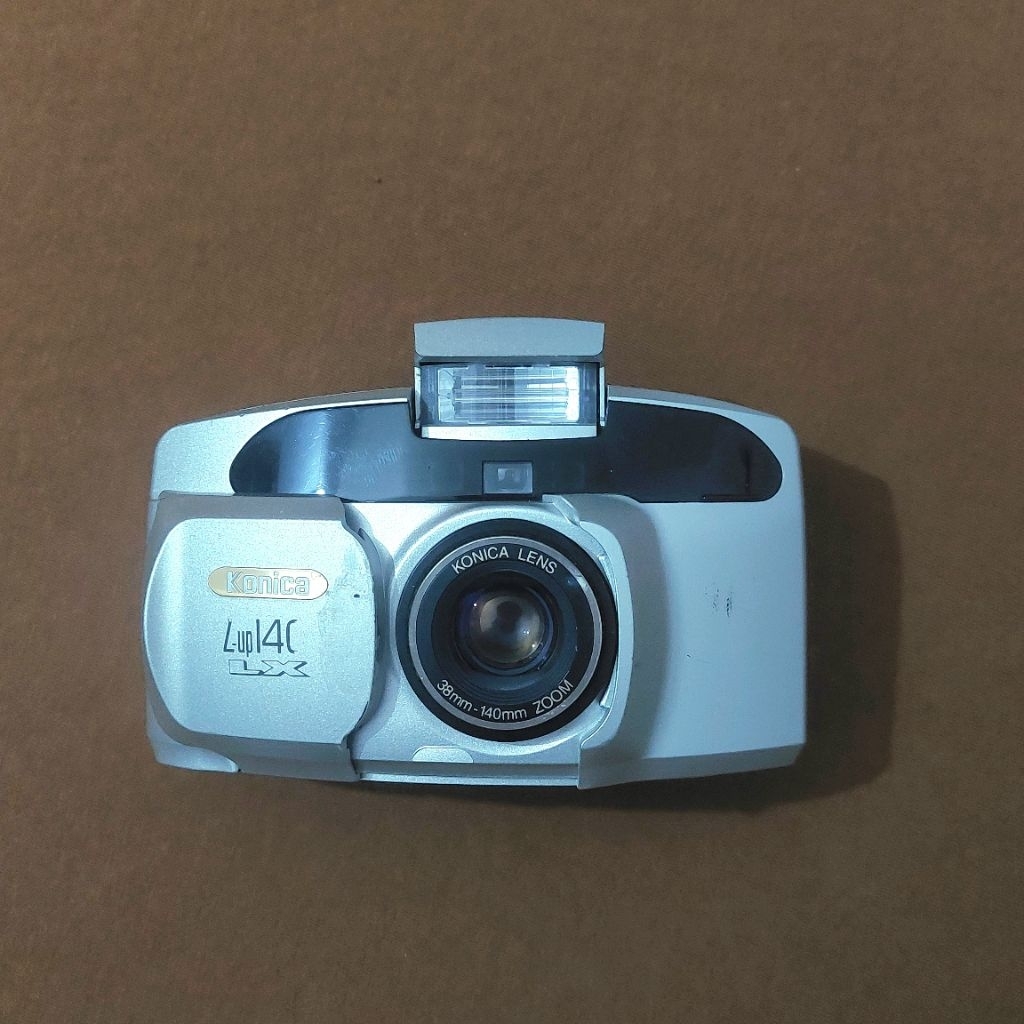 Máy ảnh film pns KONICA Z-UP 140 LX