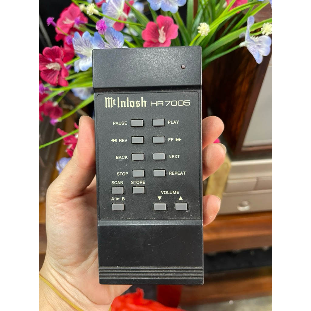 khiển zin  Đầu Cd Mcintosh 7005
