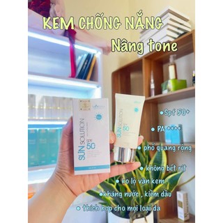 Kem Chống Nắng Nâng Tone Huyền Phi