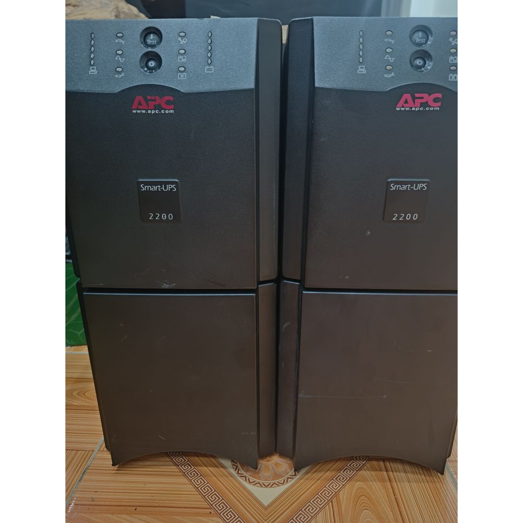 UPS APC Smart-UPS 2200 – Hàng Bãi Xịn, Hoạt Động Ổn Định ⚡