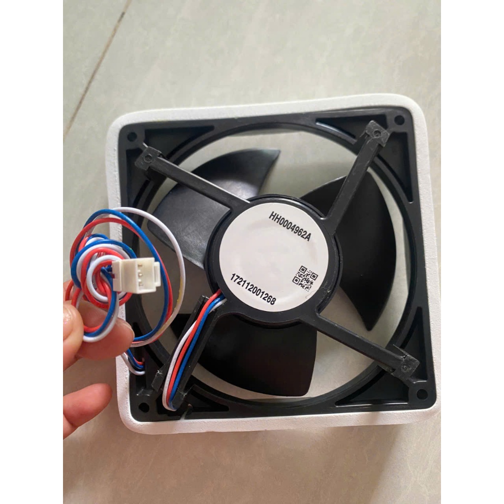 Quạt tủ lạnh Hitachi - Quạt tản nhiệt tủ lạnh Hitachi 12x12cm 3day