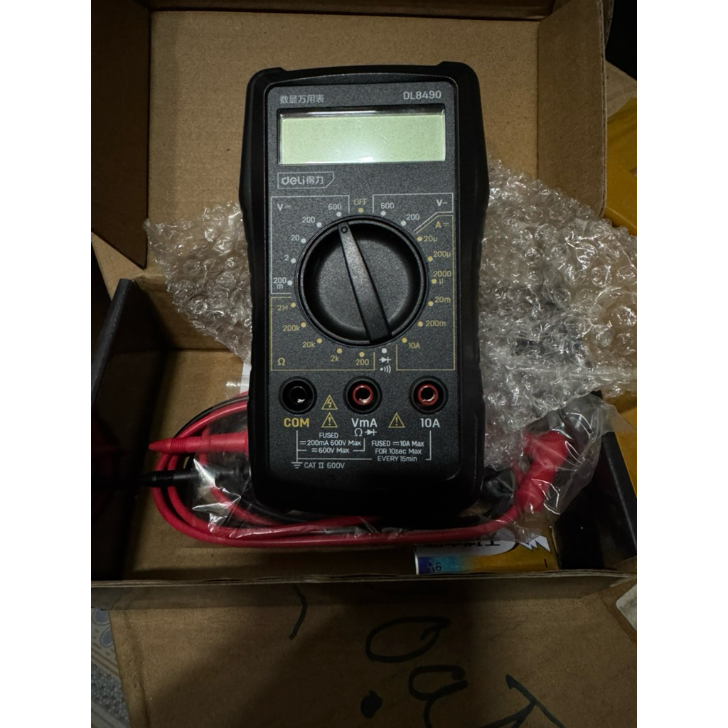 Đồng hồ vạn năng kỹ thuật số Deli DL8490