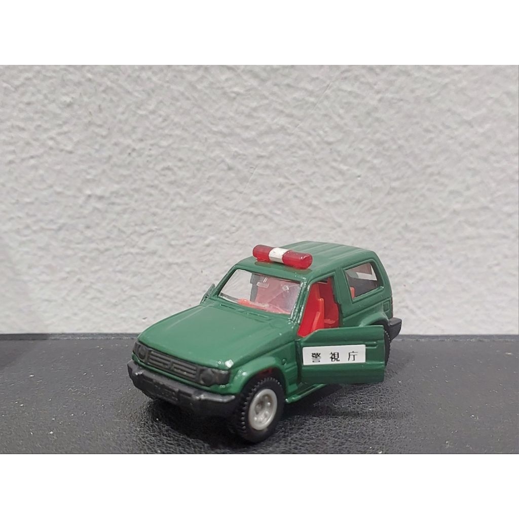 Xe mô hình Tomica Mitsubishi Pajero (custom)  - Made in China