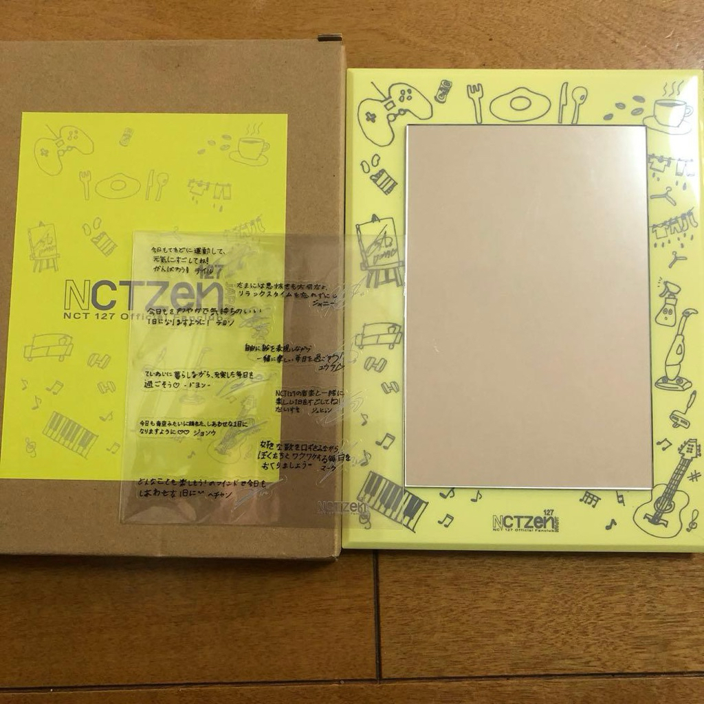 Nct 127 nct127 japan offical fanclub goods Nctzen Standee Mirror như hình