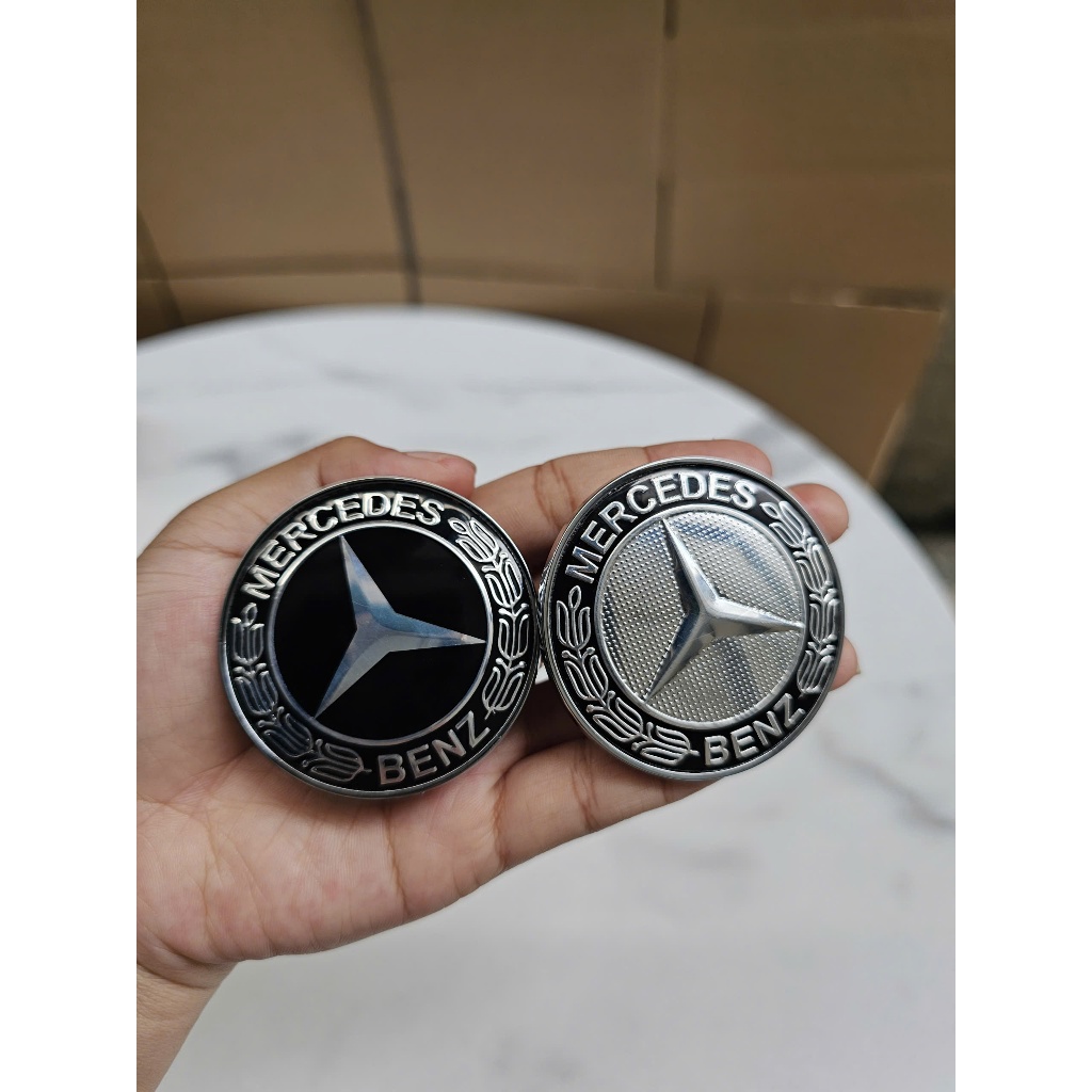 Logo capo Mercedes (Kích thước 55mm) được gắn trên các dòng xe Mercedes