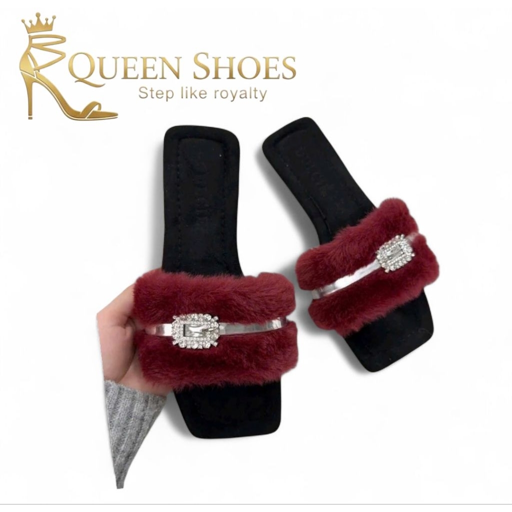 Queen shoes - Dép Lê Quai Lông Mịn Kèm Quai Charm Bạc, Êm Chân, Đế Chống Trơn Trượt.