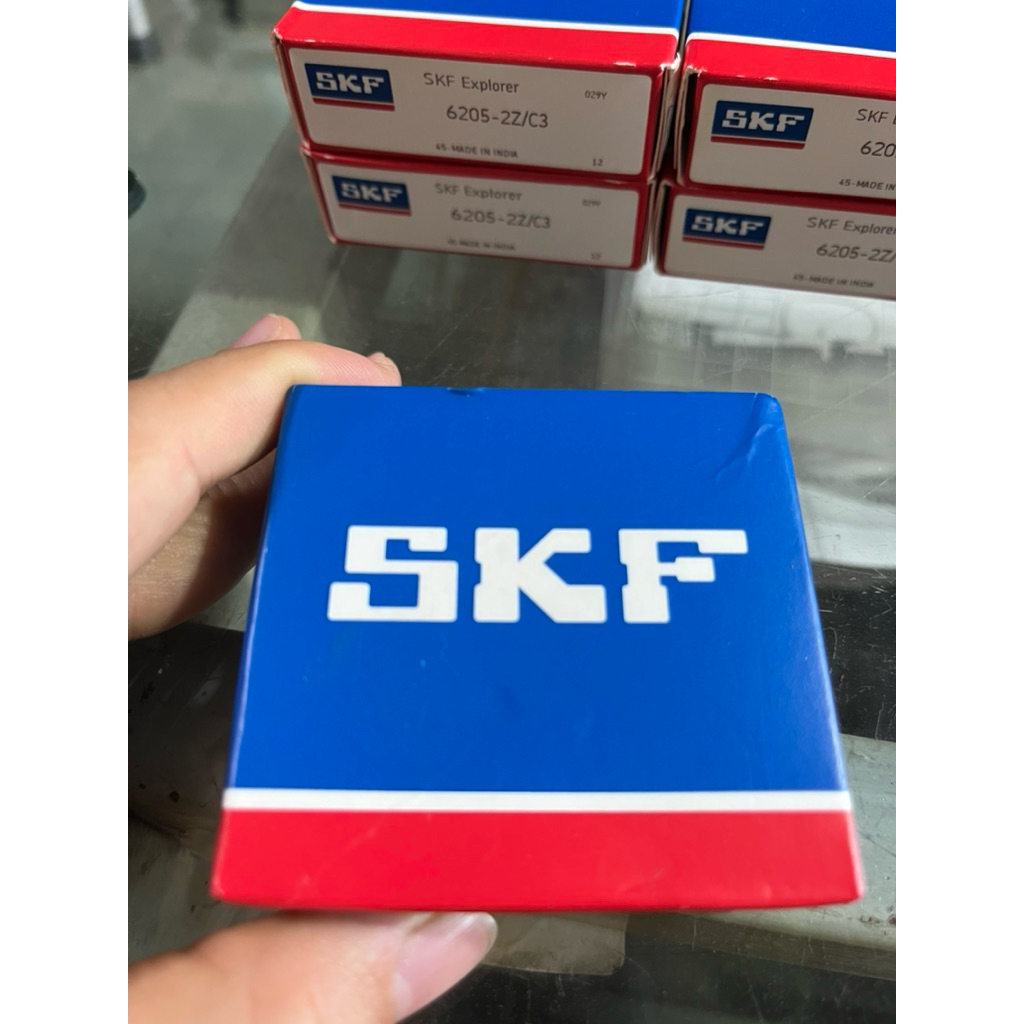 Vòng Bi/ Bạc đạn 6205-2Z/C-SKF