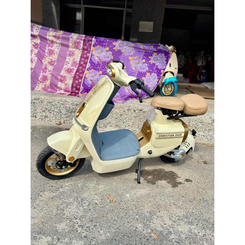 Bọc yên màu xe điện vc,k1,v1