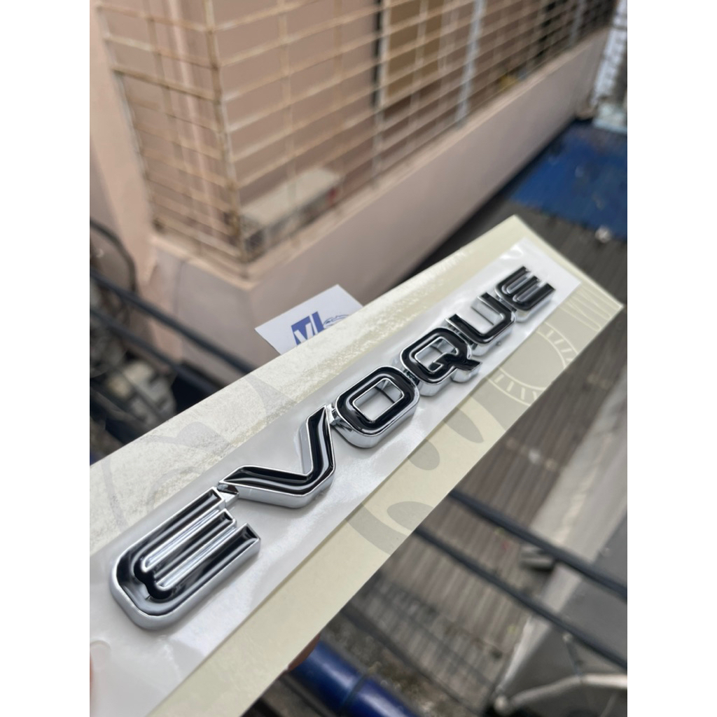 Tem dán cốp sau Range rover evoque - Chữ evoque - Logo đuôi xe evoque