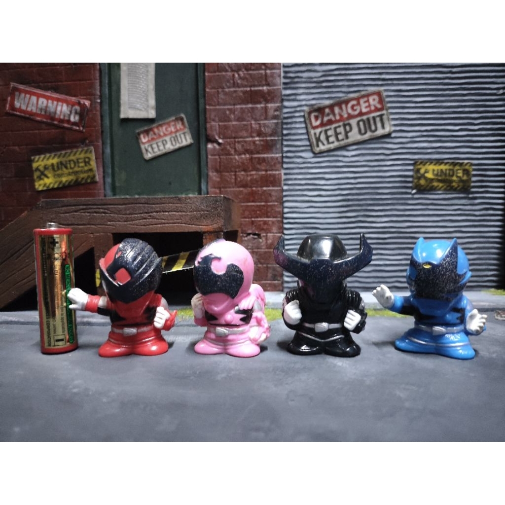 mô hình siêu nhân uchuu sentai kyuranger