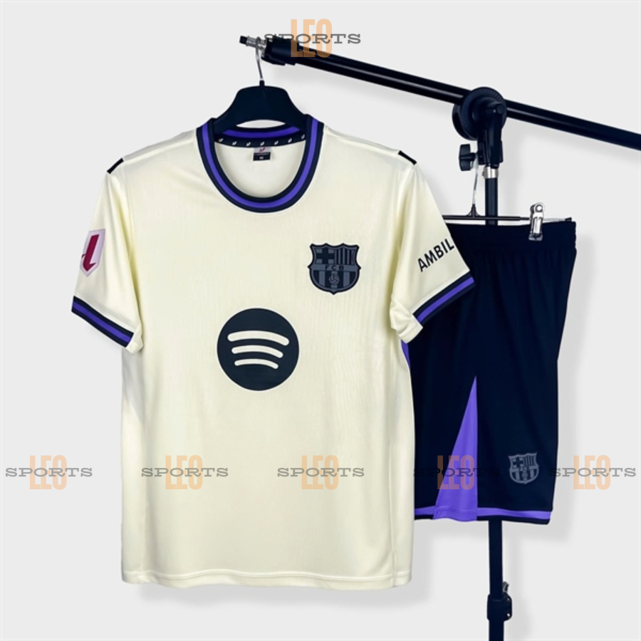 Bộ Quần Áo Bóng Đá, Trang Phục Đá Banh JSPORT Barca Kem 25-26, Chất Vải 100% Polyester, Thoáng Mát, 