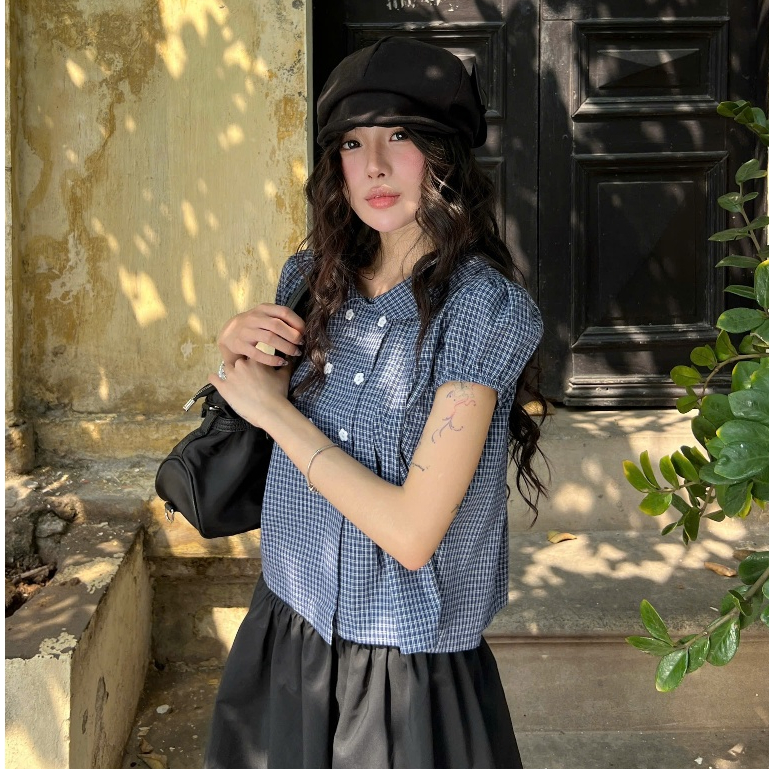 AREUM Áo sơ mi kiểu RIKO Top CỔ SEN tay bồng vải caro | BigBuy360 - bigbuy360.vn