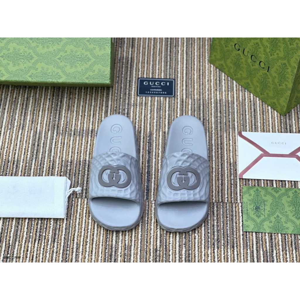 Dép GC nam màu xám cao cấp Dép thời trang logo GG nổi sang trọng