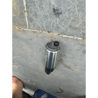 Bơm xăng xe bót 5 tạ su