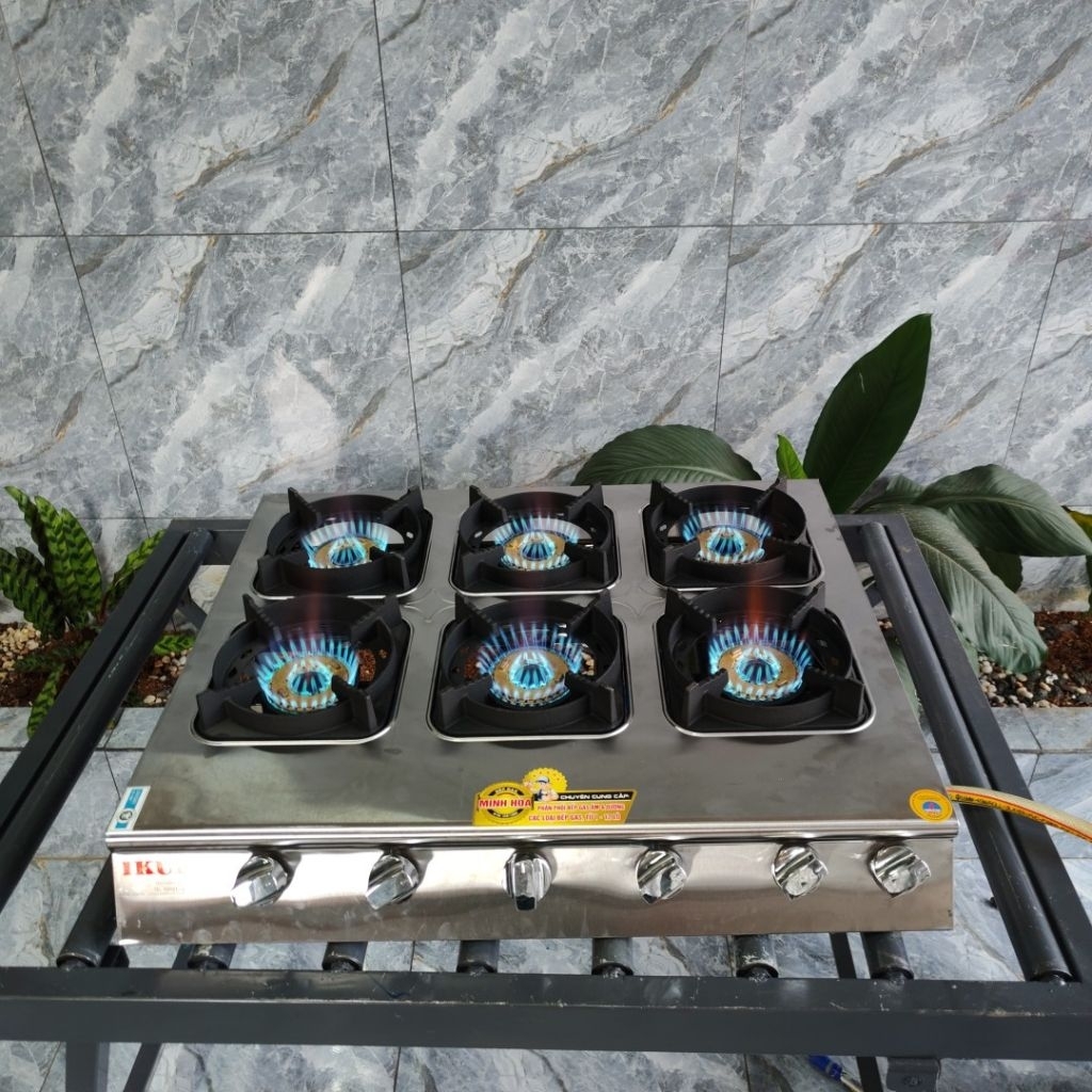 Bếp gas khè 6 vuông kiềng dày trên 1kg nút nox nhỏ gọn