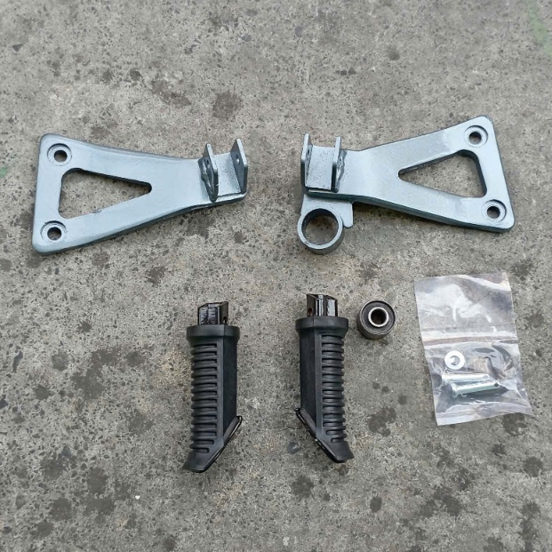 Gác chân sau xipo 110 120 st2k hàng OEM PARTS SUZUKI SPORT RGS RGV SATRIA 2000 chính hãng Malaysia