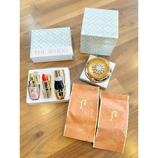 Phấn nước Whoo Radiant Essence hwahuyn tái sinh