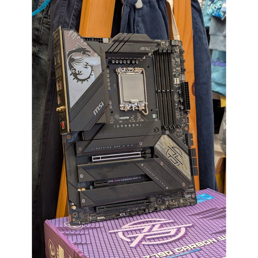 Mainboard MSI MPG Z790 CARBON WIFI II