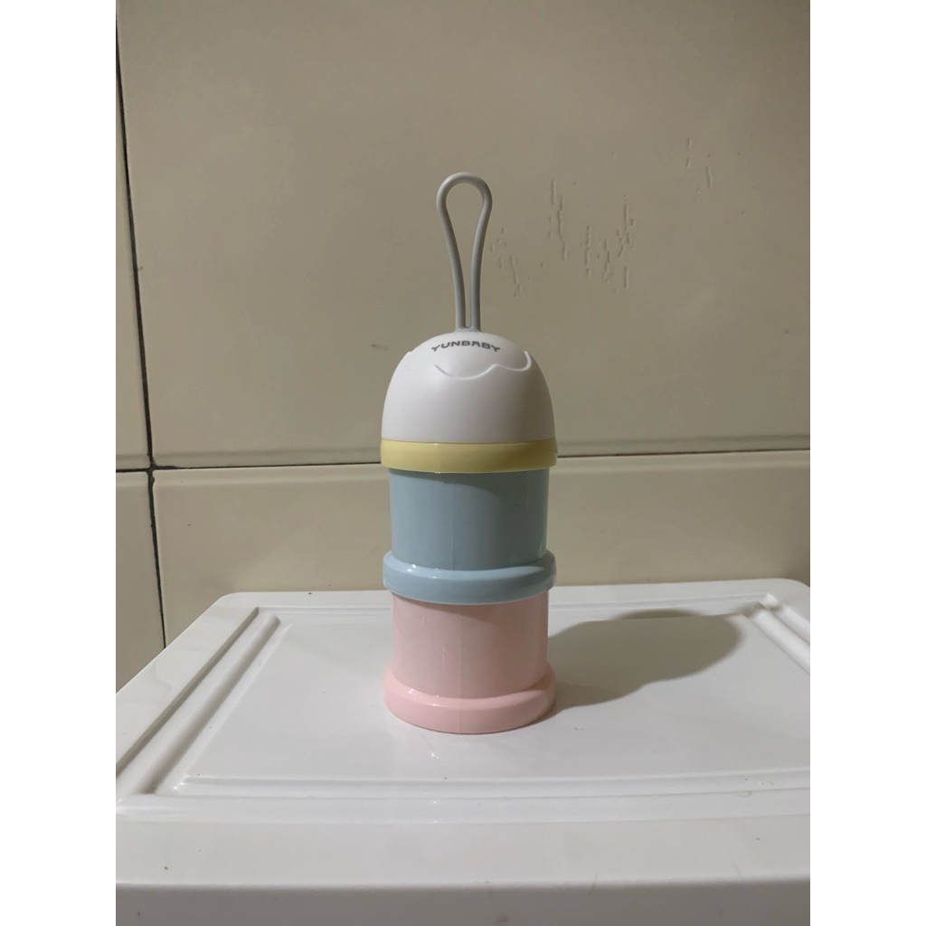 Pass Hộp Đựng Sữa Bột 2 Tầng YunBaby