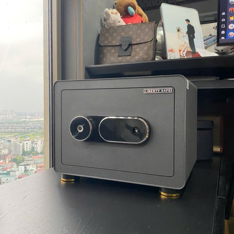 Két sắt mini thông minh Liberty Lb30s 🔒khóa vân tay, mã số, chìa cơ - Hàng chính hãng