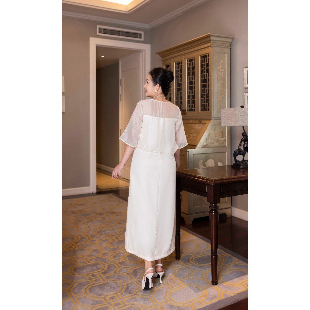 M COLLECTION | Váy Đầm Nữ Trung Niên Tặng Mẹ Phom Suông Cổ Tròn Lụa Dày Phối Choàng Tơ Hàn D13099 | BigBuy360 - bigbuy360.vn