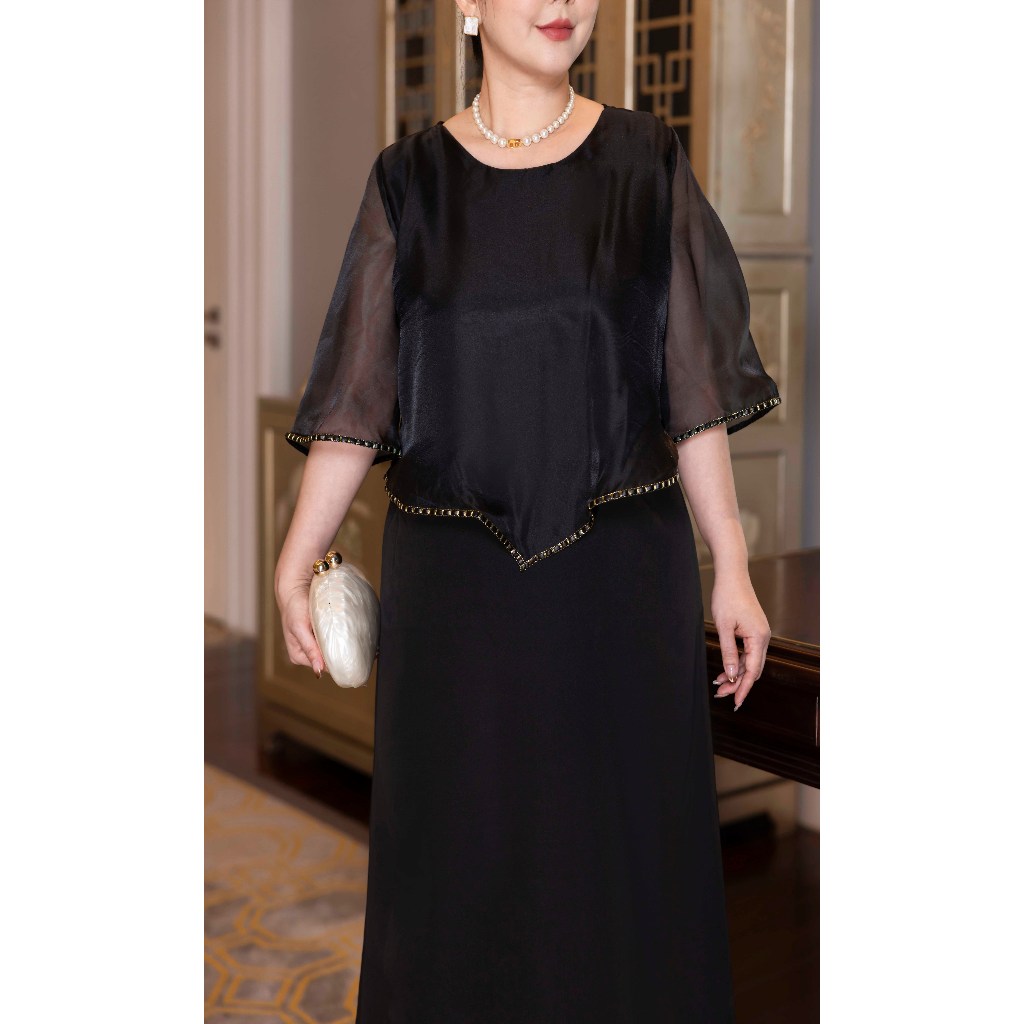 M COLLECTION | Váy Đầm Nữ Trung Niên Tặng Mẹ Phom Suông Cổ Tròn Lụa Dày Phối Choàng Tơ Hàn D13099 | BigBuy360 - bigbuy360.vn