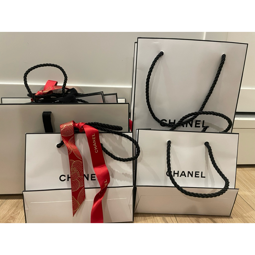 Set 9 Túi giấy Chanel chính hãng để tặng quà