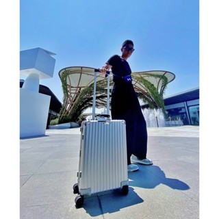  Vali nhôm nguyên khối bản 1 1. Vali Nhôm vuông Classic tay da tặng kèm Vỏ bọc bảo vệ nhựa trong suốt 