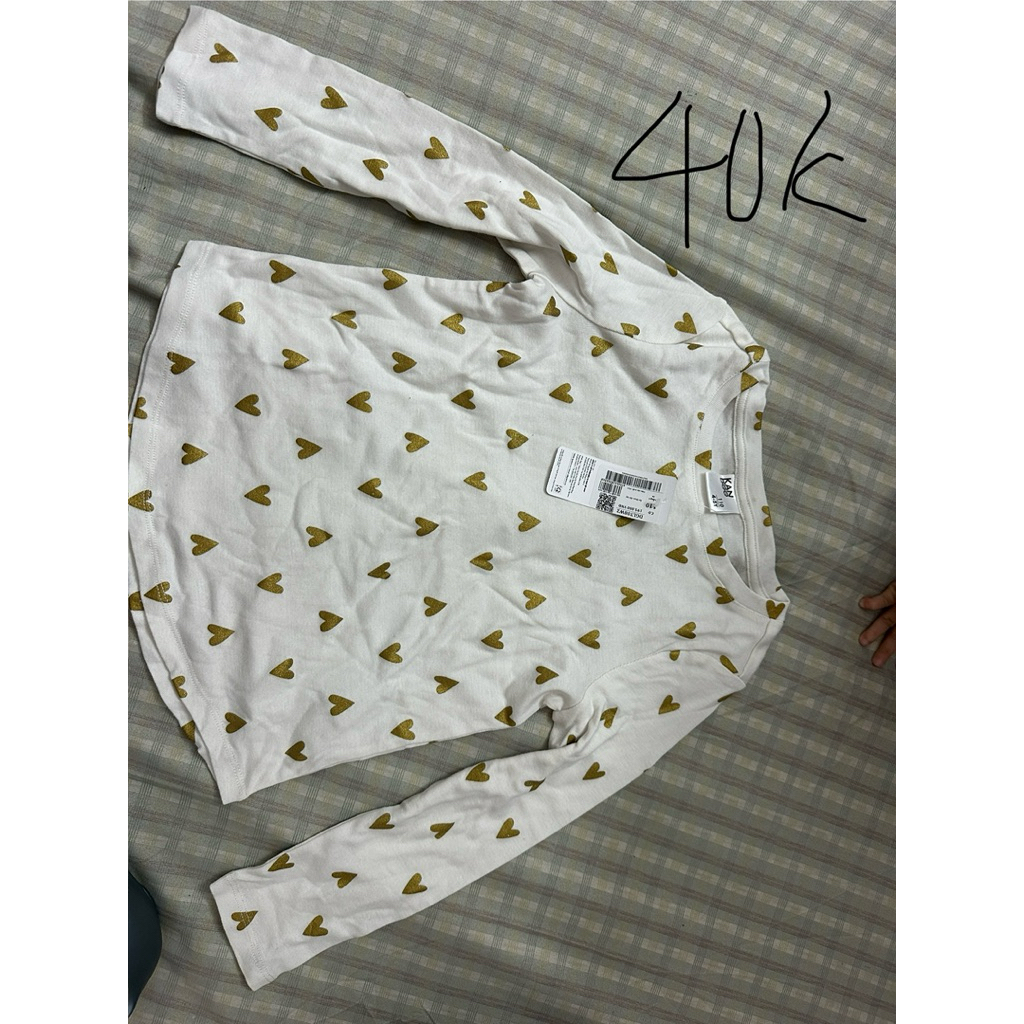 Đồ bé trai bé gái thanh lý new tag trên ảnh  có giá và size cụ thể.
