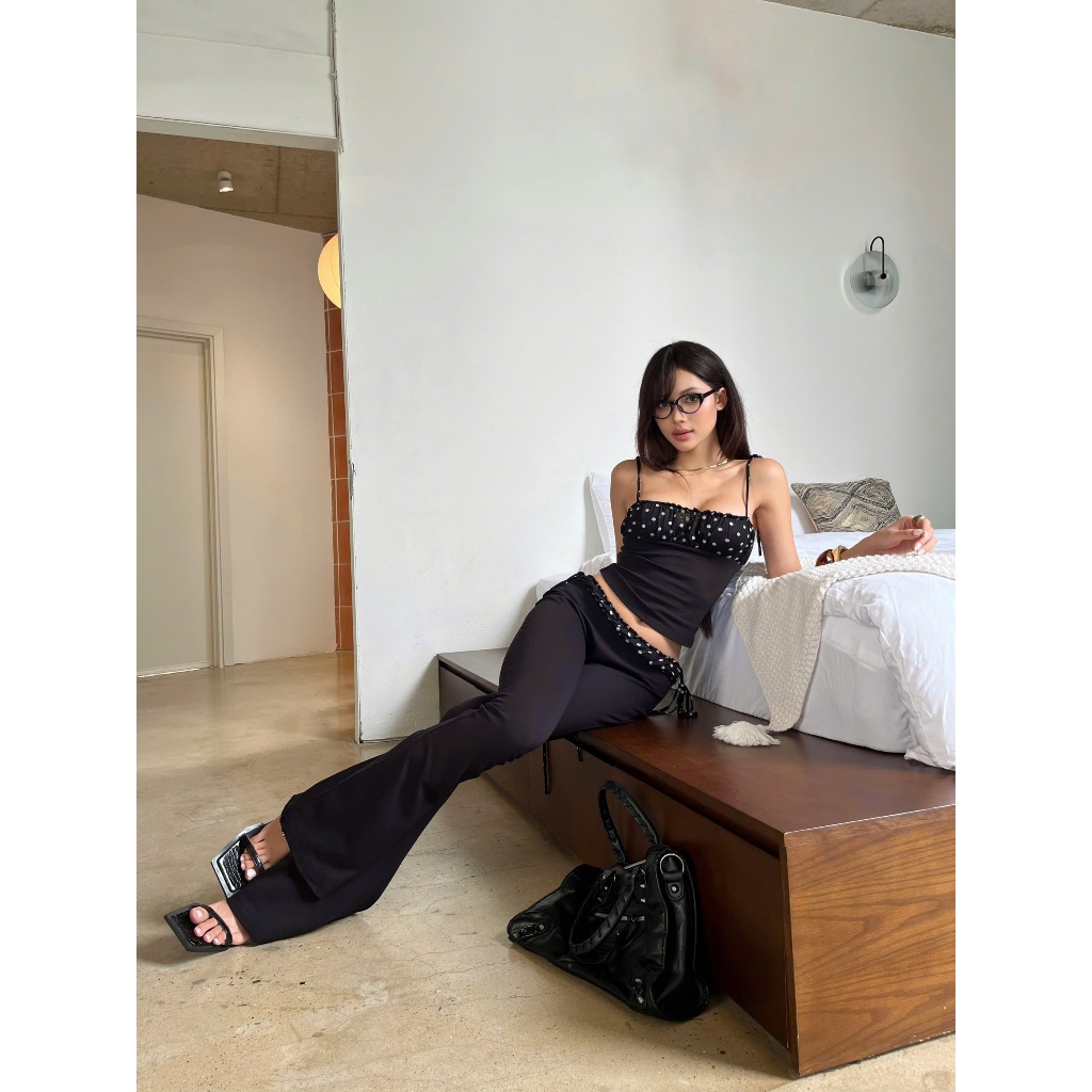 [CÓ TÁCH LẺ] Set áo 2 dây và quần ống loe chấm bi ôm body YUCI - 𝐊𝐈𝐋𝐋 𝐒𝐘𝐒𝐓𝐄𝐌 | BigBuy360 - bigbuy360.vn