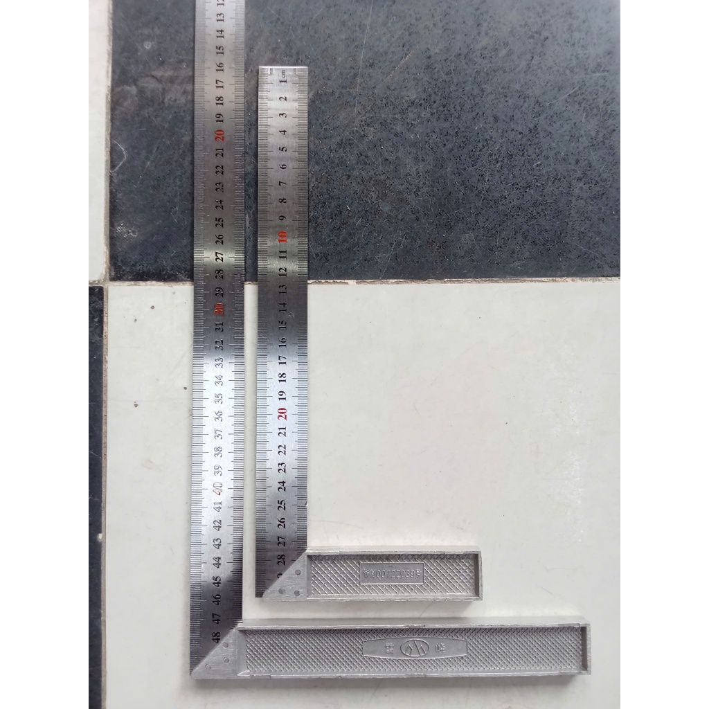 Thước ke vuông inox 30cm, 50cm ( giá 1c )
