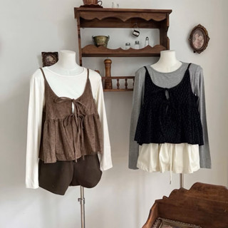   HÀNG  SẴN  Set Áo Thun Mix Yếm Nhung Tăm Hoa Nhí Buộc Dây Babydoll 