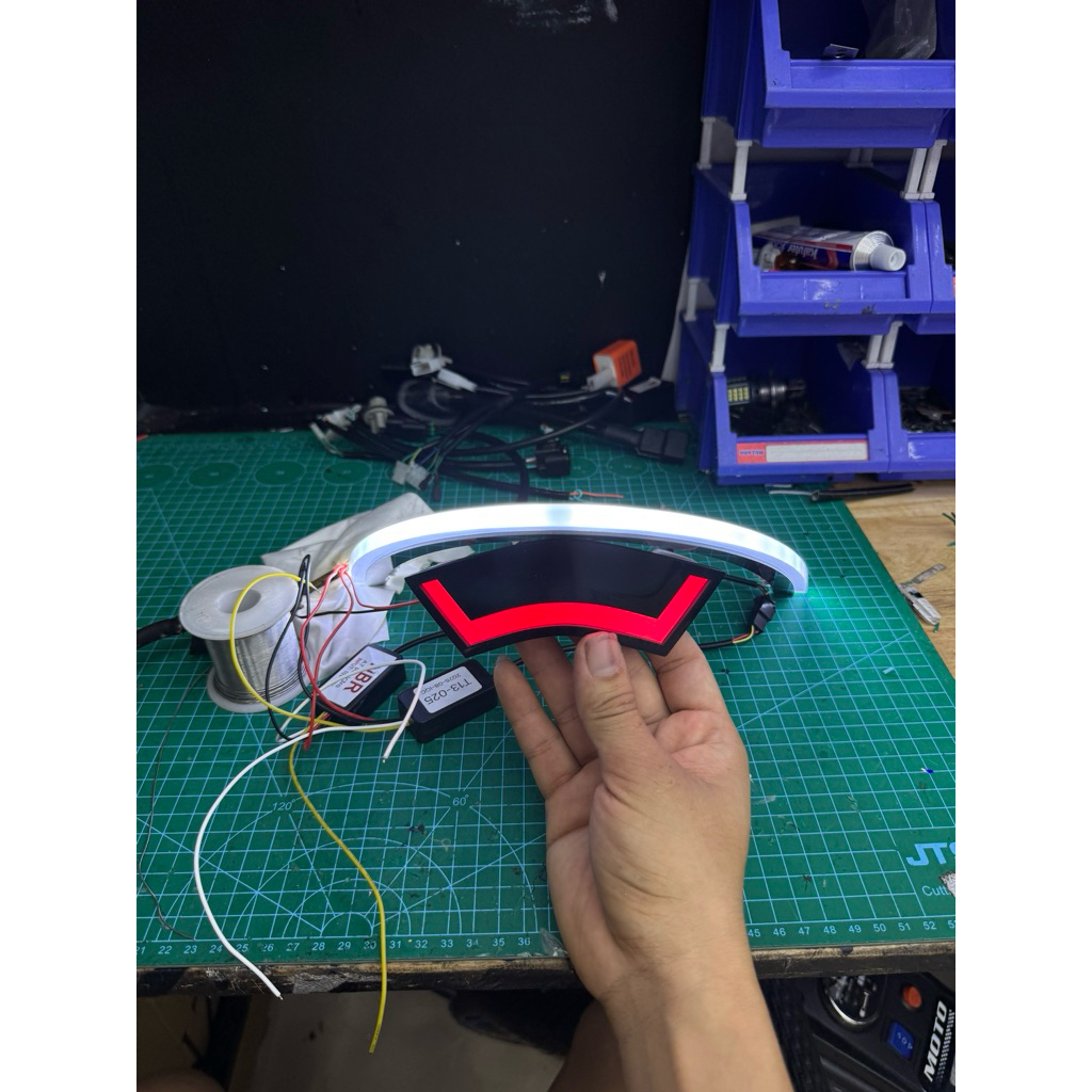 phôi hậu audi future led vô led sẵn audi A7