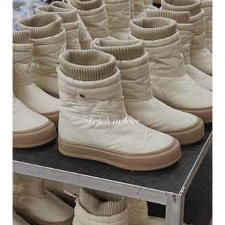 [KOREA] Giày Boots phao Gold Logo Knit Padding