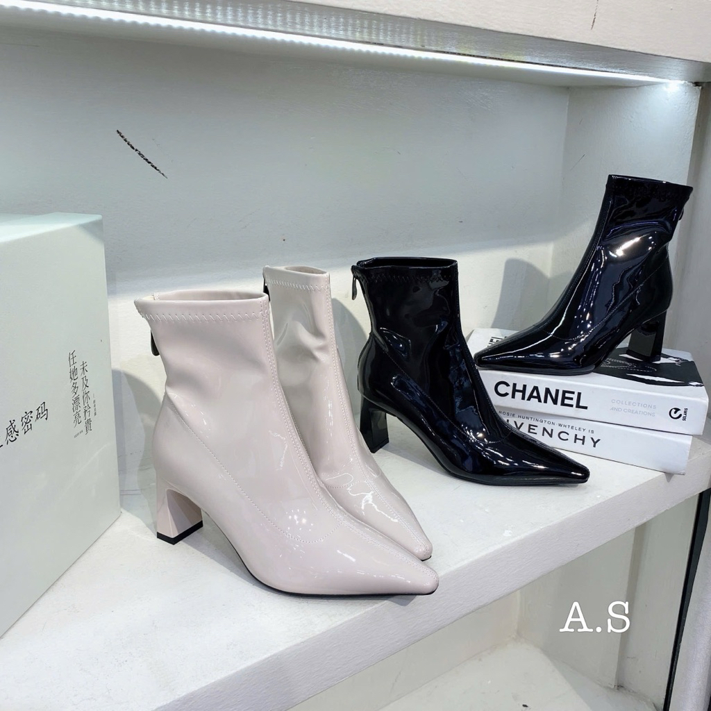Boot Cổ Thấp Bóng SexyMM Trắng Đen Full Size 35-39  -  M1125