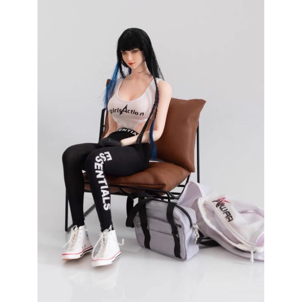 MÔ HÌNH CITY GIRL  1/6 SILICON FIGURE