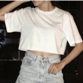 Áo Croptop Nữ Cổ Tròn Form Rộng Chất Cotton Thoáng Mát Co Giãn Thời Trang Basic CinZy SG