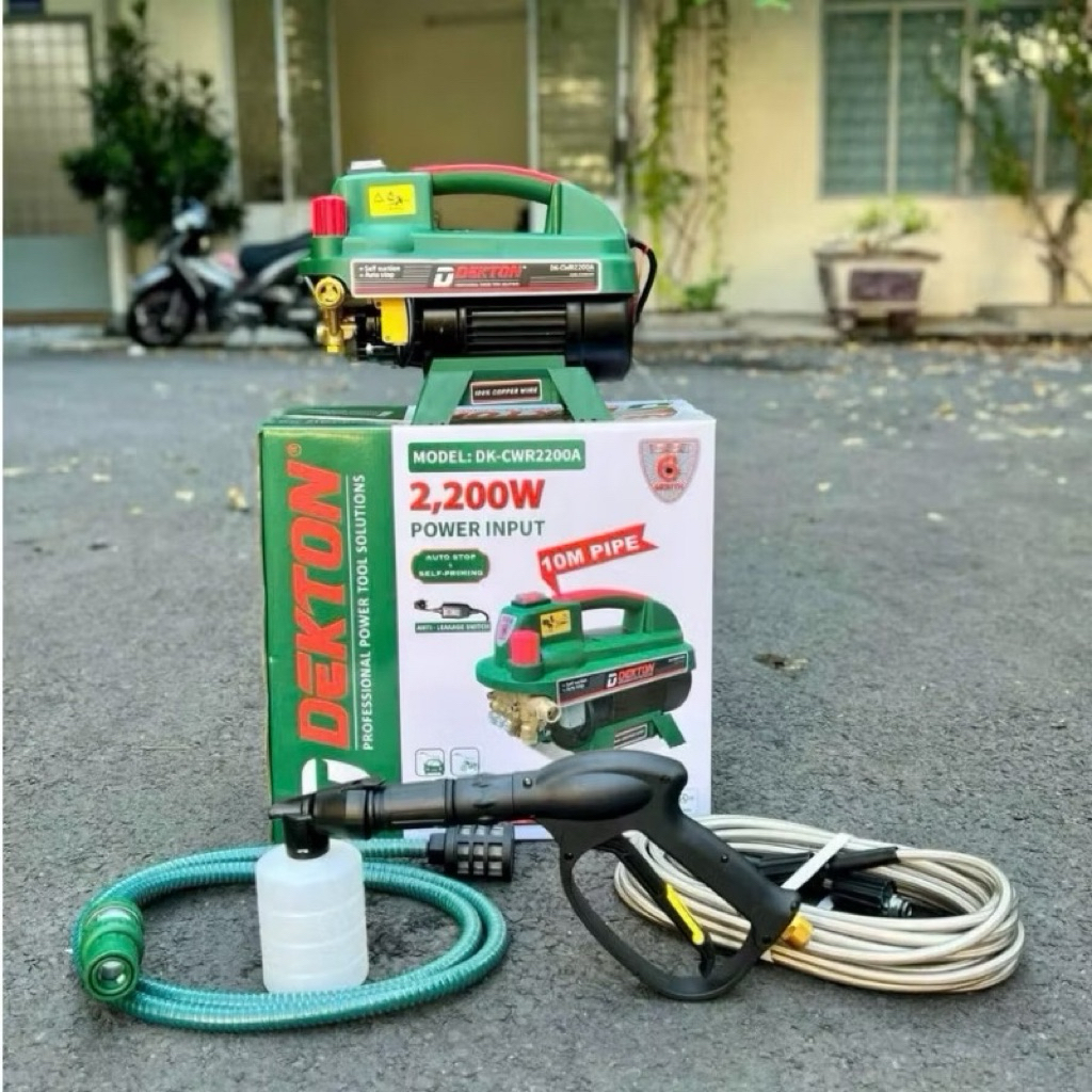 Máy Xịt Rửa Xe DEKTON DK-CWR2200A / Công Xuất 2200W / Lưu Lượng 8Lít / Phút