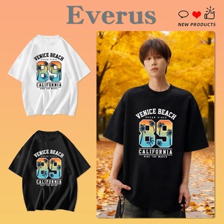 Áo thun cotton cổ tròn EverUs nam co giãn mềm mại, chất vải thoải mái dễ chịu.