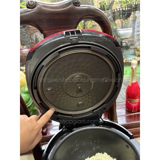 Lẫy Gioăng nắp nồi cơm Cuckoo HVB0680SR ; HVB0680SS