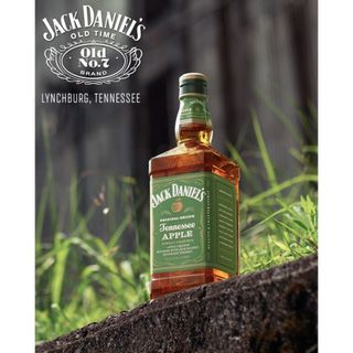 Jack Daniels Jennessee Apple - Ship Hoả Tốc