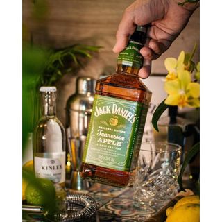Jack Daniels Jennessee Apple - Ship Hoả Tốc
