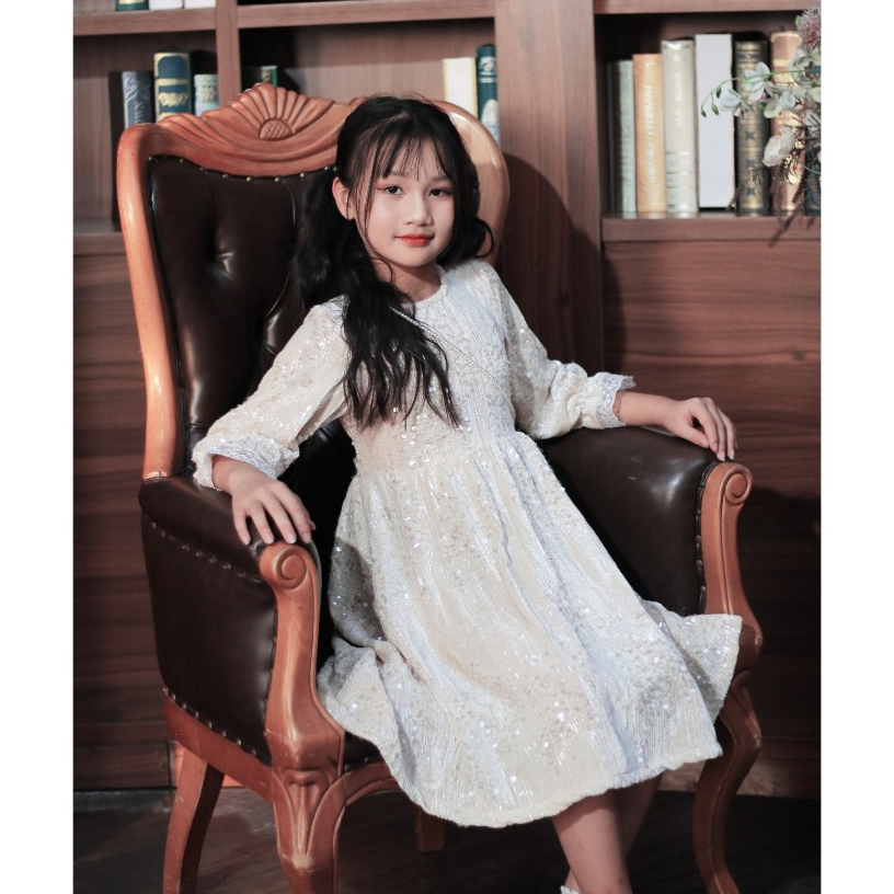 GOME - Đầm nhung kim sa màu Be sang chảnh cho bé gái