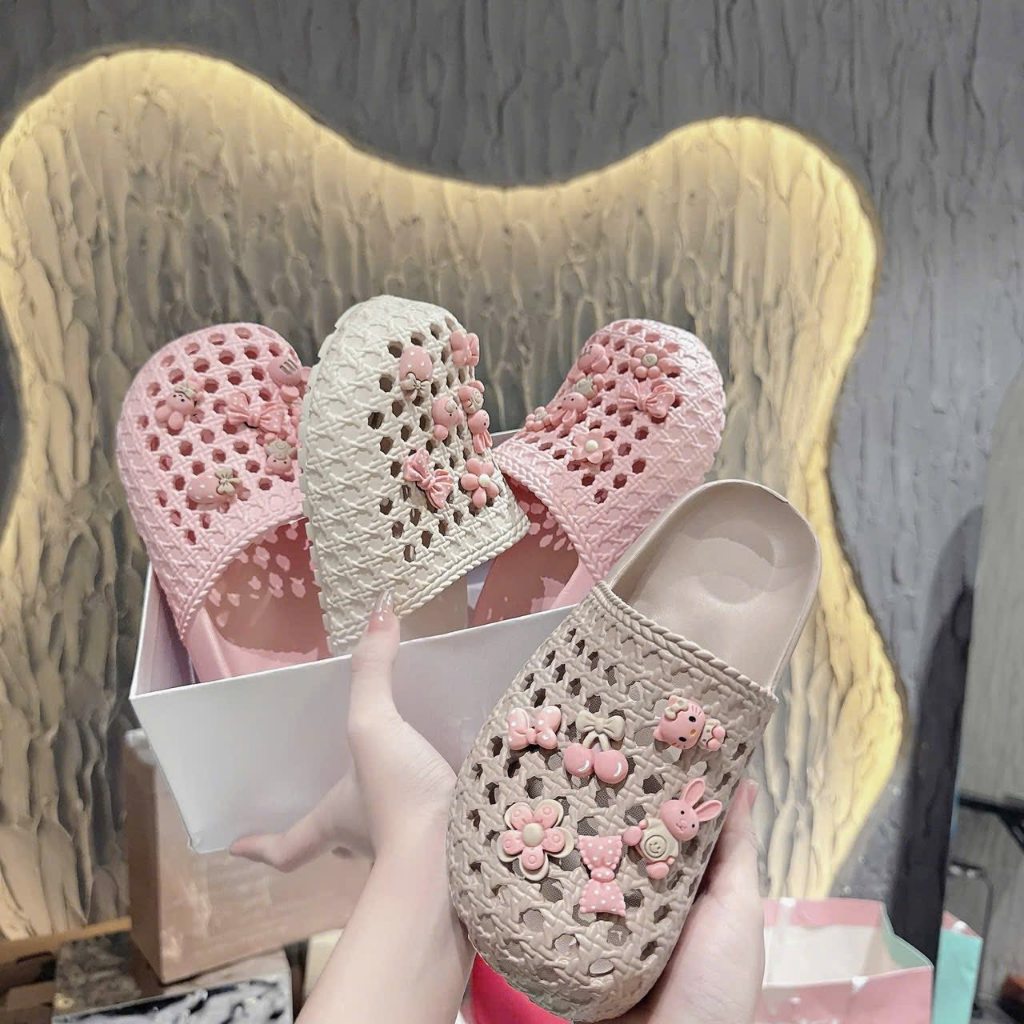 [ Hàng Loại 1 ] Dép sục rọ nữ, dáng sục đính charm tông hồng ngẫu nhiên nhẹ êm (Tặng ticker siêu xin