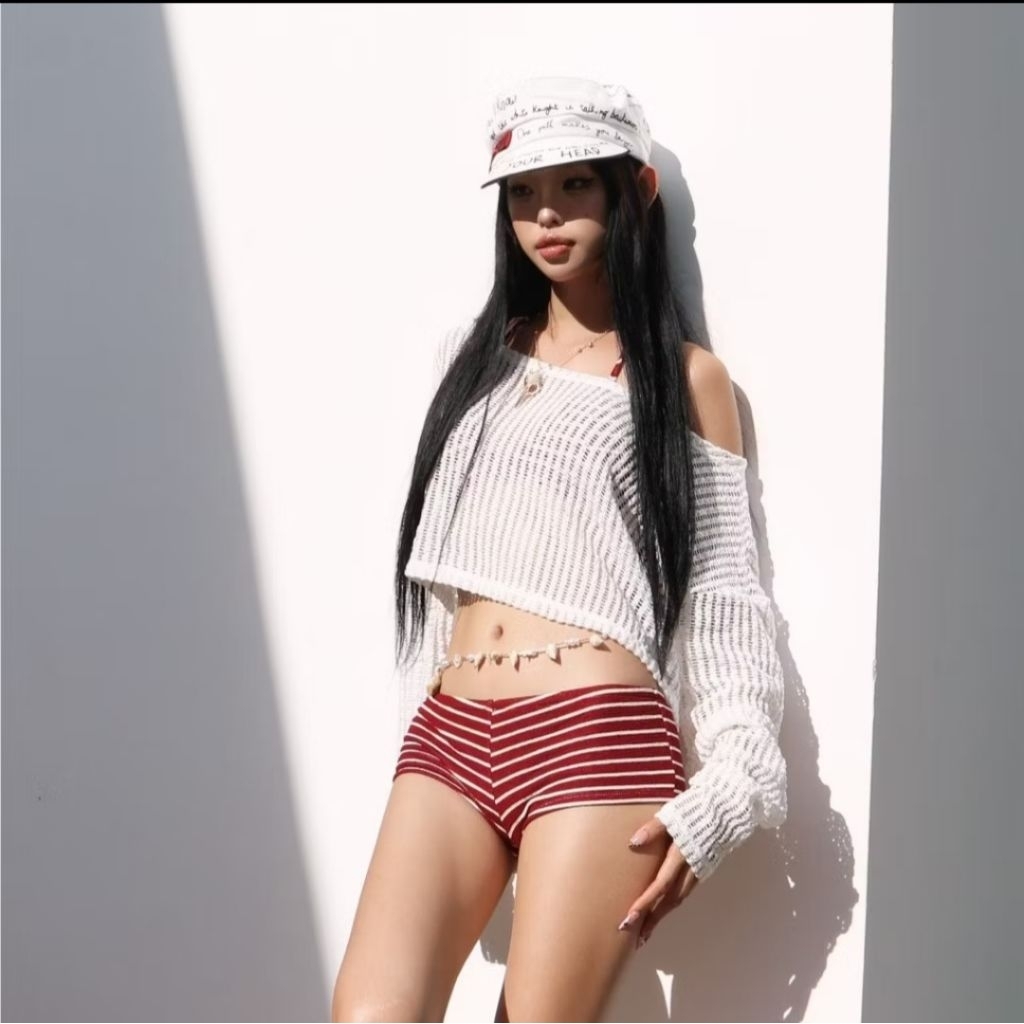 Pass áo lưới croptop đi biển Twenti